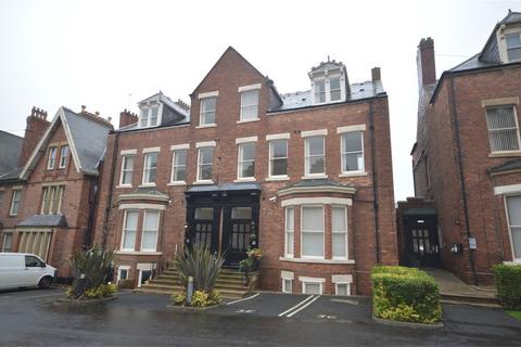 1 bed property, in Thornhill Park, £65,000