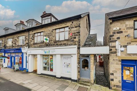 2 bed property, in Town Street, £159,000