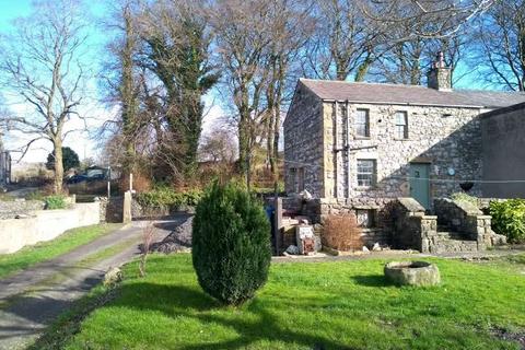 2 bed property, in Ingleton, £325,000