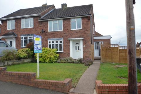 3 bed property, in Brambleside, £245,000