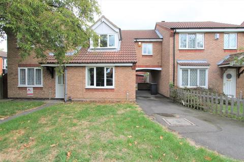 3 bed property, in Larchwood Close, £250,000