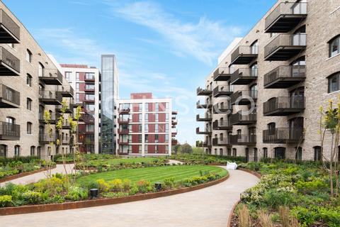 1 bed property, in The Brentford Project, £525,000