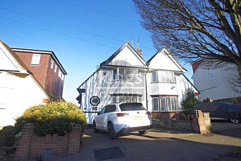 2 bed property, in Heriot Avenue, £515,000