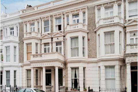 12 bed property, in Fairholme Road, £2,900,000
