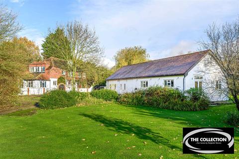 5 bed property, in Common Lane, £3,000,000
