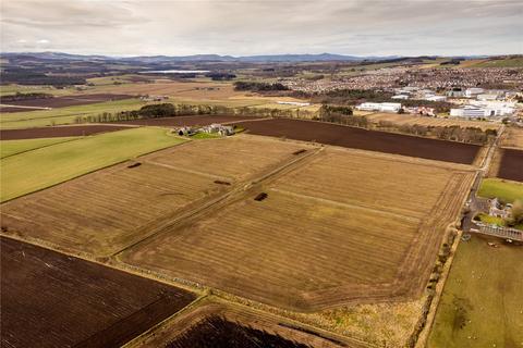 Land, in Cairdhillock, £1,250,000