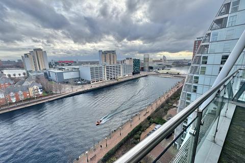 2 bed property, in N V Building, £350,000