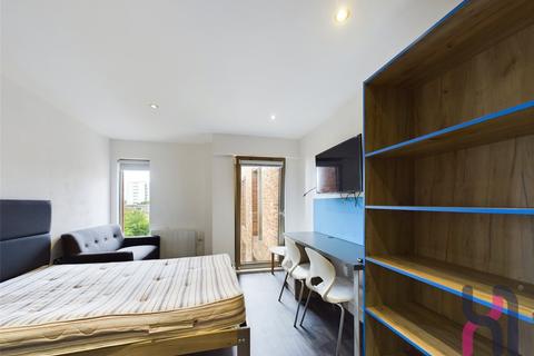 1 bed property, in Northgate Point, £70,000
