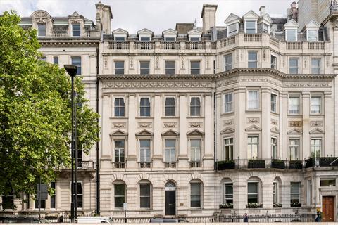 Land, in Piccadilly, £29,950,000