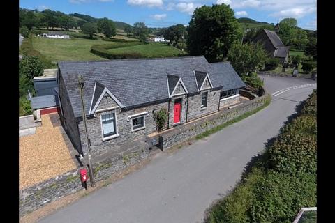 4 bed property, in Trefilan, £340,000