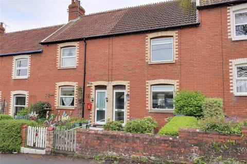 2 bed property, in Meadow Terrace, £197,500