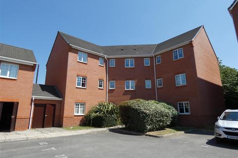 2 bed property, in Norris House, £100,000