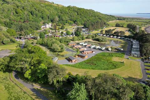6 bed property, in Castle Cary Estate & Holiday Park, £9,500,000