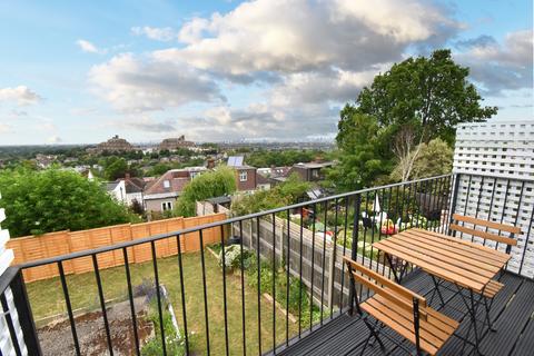 3 bed property, in Ringmore Rise, £1,100,000