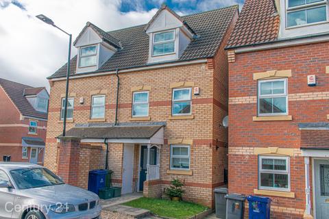 3 bed property, in Vulcan Mews, £185,950