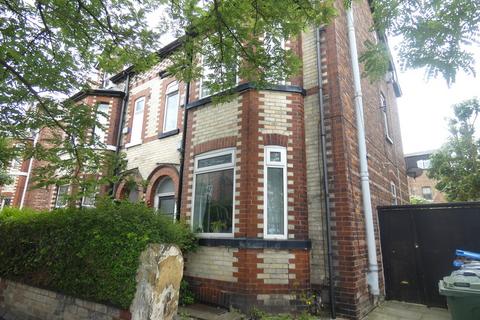 5 bed property, in Napier Road, £630,000