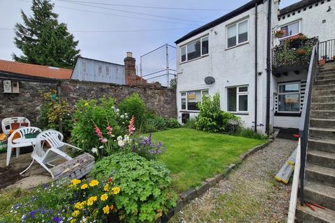 1 bed property, in 90 West Princes St., £60,000