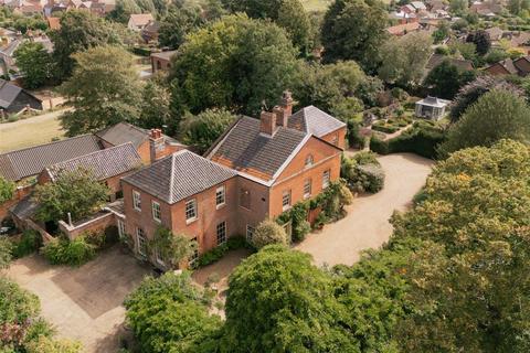 6 bed property, in High Bungay Road, £1,350,000