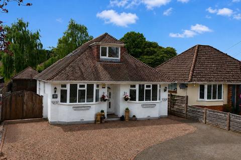 4 bed property, in BURTON, £650,000