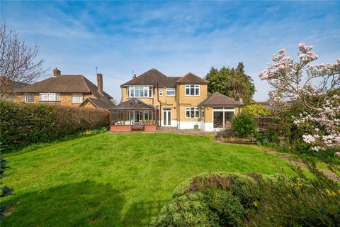 5 bed property, in Jennings Road, £1,950,000