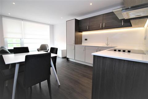 2 bed property, in Aria Apartments, £205,000