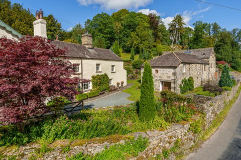 3 bed property, in High Stott Park Cottage & Barn, £725,000