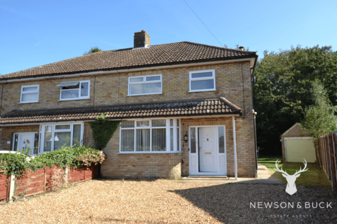 3 bed property, in Suffolk Road, £299,995