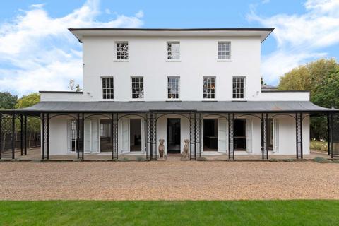 5 bed property, in College Road, £5,500,000