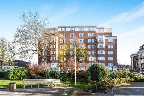 2 bed property, in Troy Court, £950,000