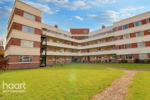 1 bed property, in Mansfield Road, £90,000