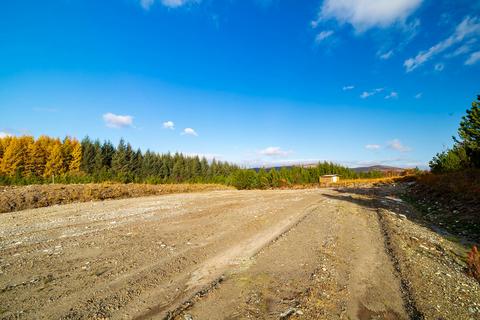 Land, in Plot 4 Achnabobane, £13,000
