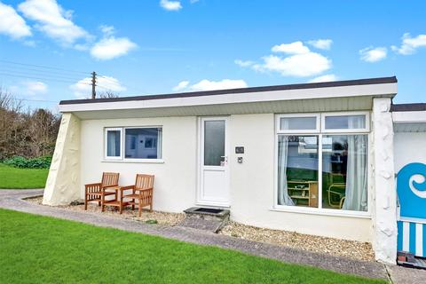 2 bed property, in Widemouth Bay Holiday Village, £65,000