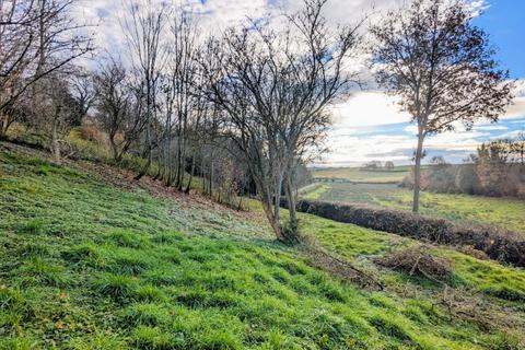Studio, in Bridstow, £175,000
