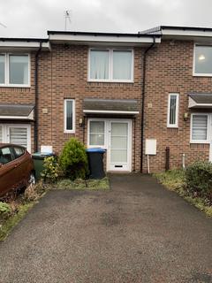2 bed property, in Eloise Close, £69,950