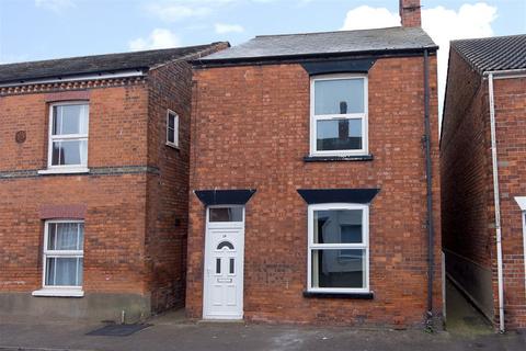 1 bed property, in Station Street, £89,950