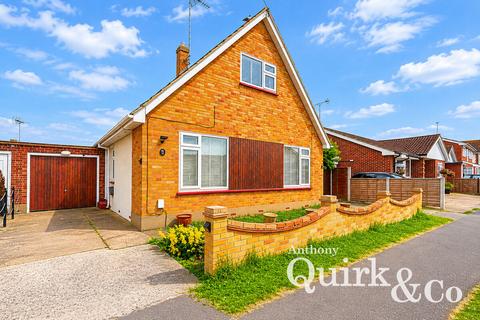 3 bed property, in Delfzul Road, £325,000