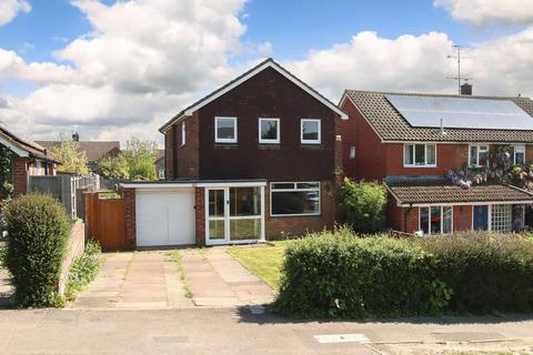 3 bed property, in Christchurch Road, £750,000