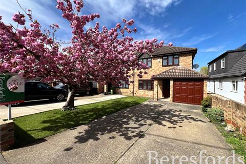 4 bed property, in Abbey Wood Lane, £575,000
