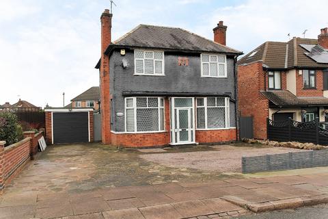 3 bed property, in Wigston Lane, £300,000