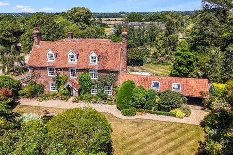 6 bed property, in Halstead Road, £995,000
