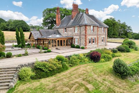 7 bed property, in Polly Botts Lane, £3,750,000