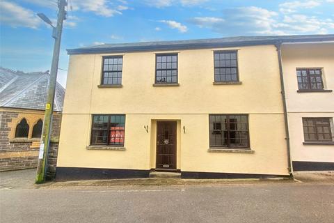 4 bed property, in East Street, £235,000