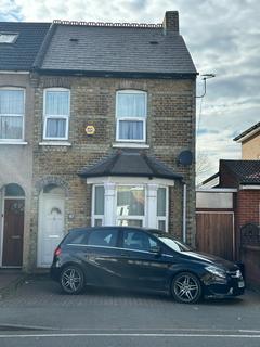 4 bed property, in Otterfield Road, £575,000