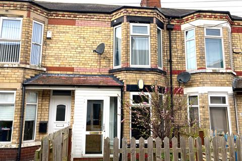 2 bed property, in Nesfield Avenue, £85,000