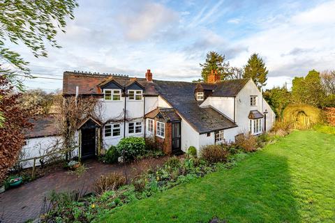 4 bed property, in Greystoke Cottage, £590,000