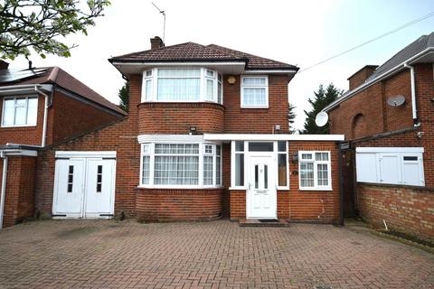 3 bed property, in Weston Drive, £800,000
