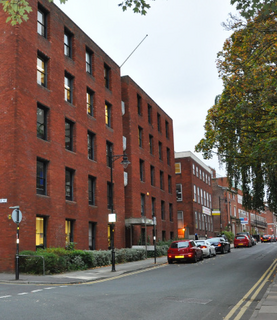 1 bed property, in 62 Winckley House, £100,000
