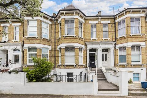 Studio, in Thistlewaite Road, £270,000