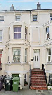 6 bed property, in Cavendish Place, £640,000
