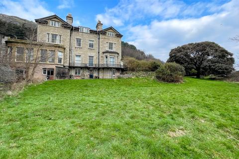Land, in Church Walks, £1,000,000